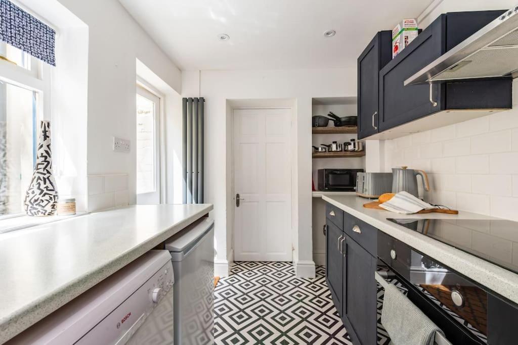 Penarth Townhouse Close To Cardiff & Bay Ngoại thất bức ảnh